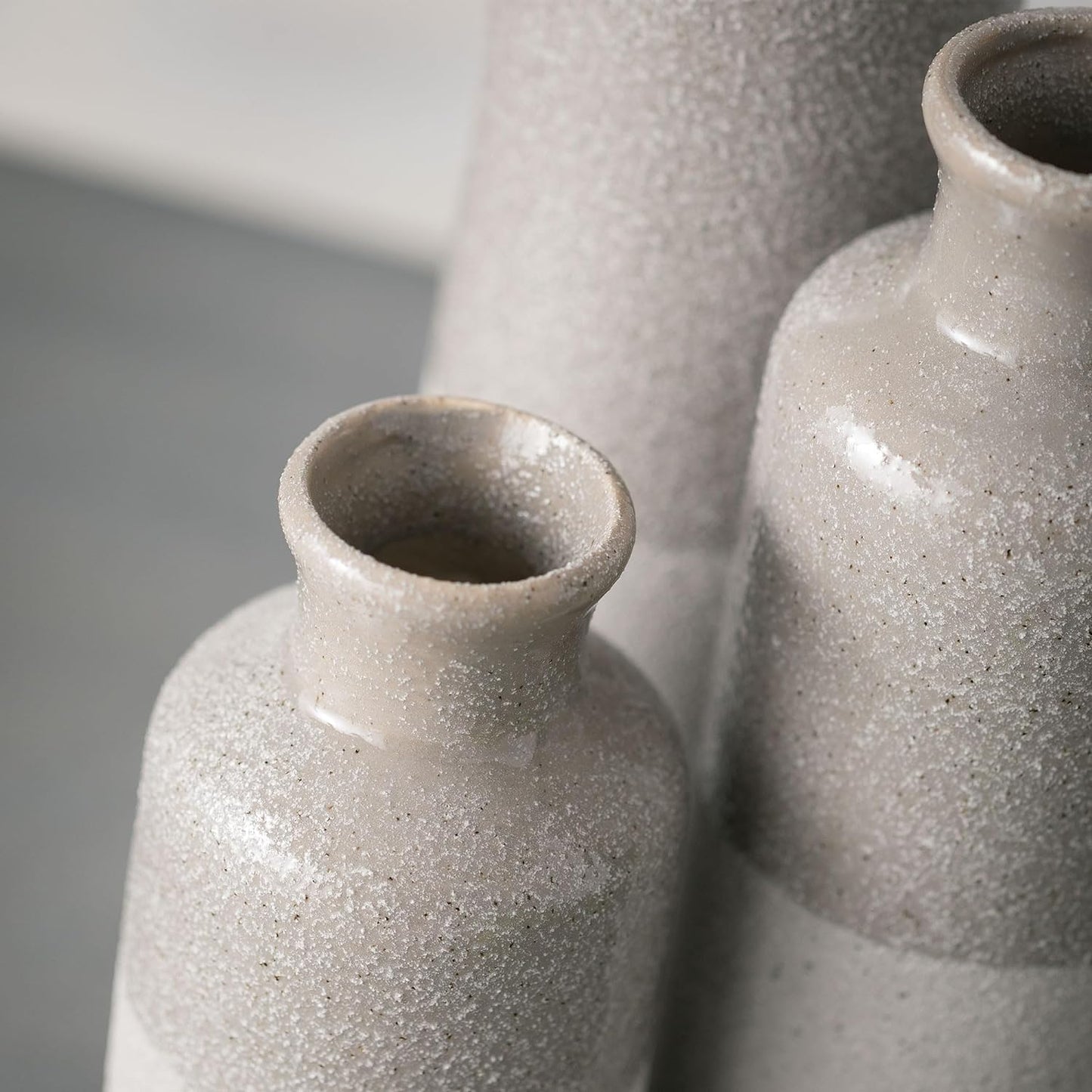 Two-Toned Grey Ceramic Vase Set, Farmhouse Decor, Home Decorative Vases for Your Kitchen, Bedroom, Office, Living Room, Bathroom, & Shelf Centerpiece Table Decorations (CM2859)